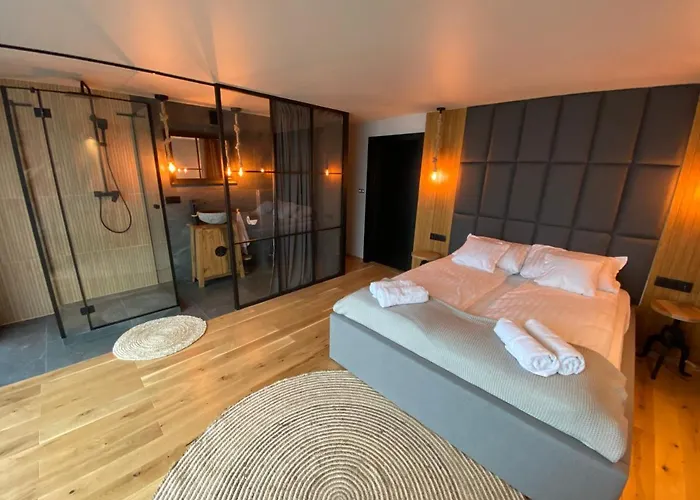 بيت للعطل Cztery Pory Roku ريوا